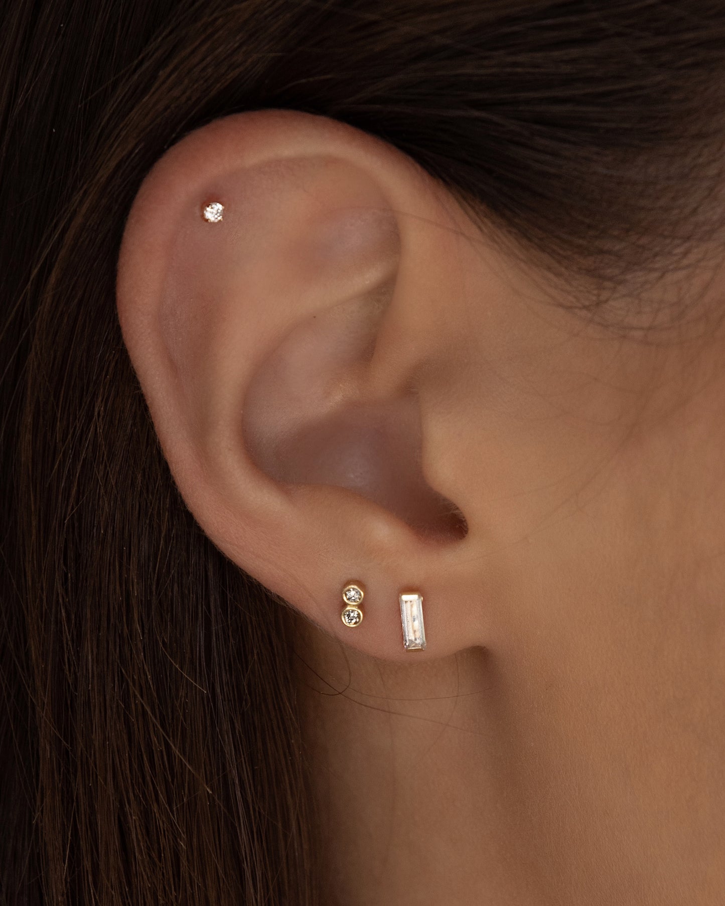 14K Baguette Stud