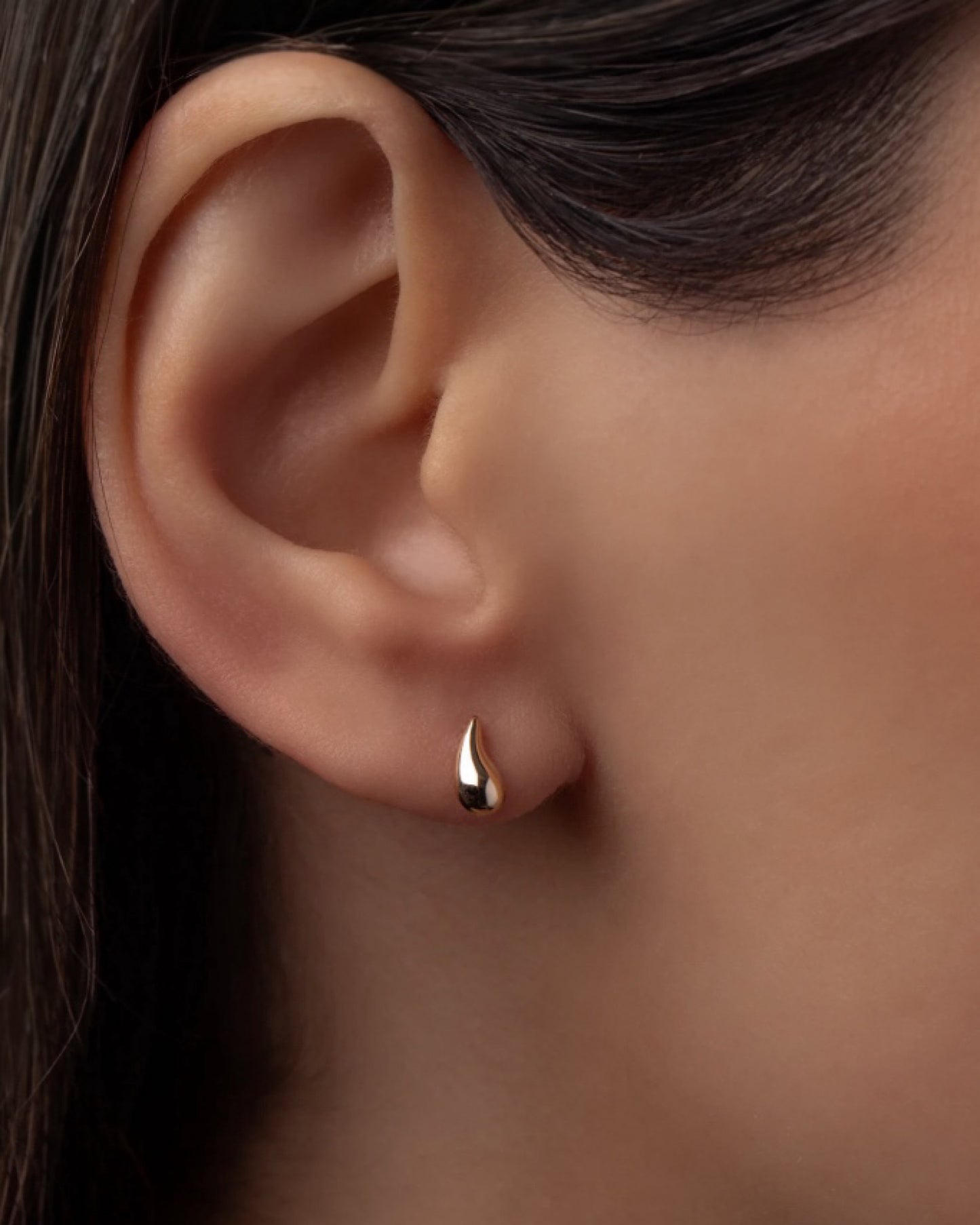 14K Teardrop Studs