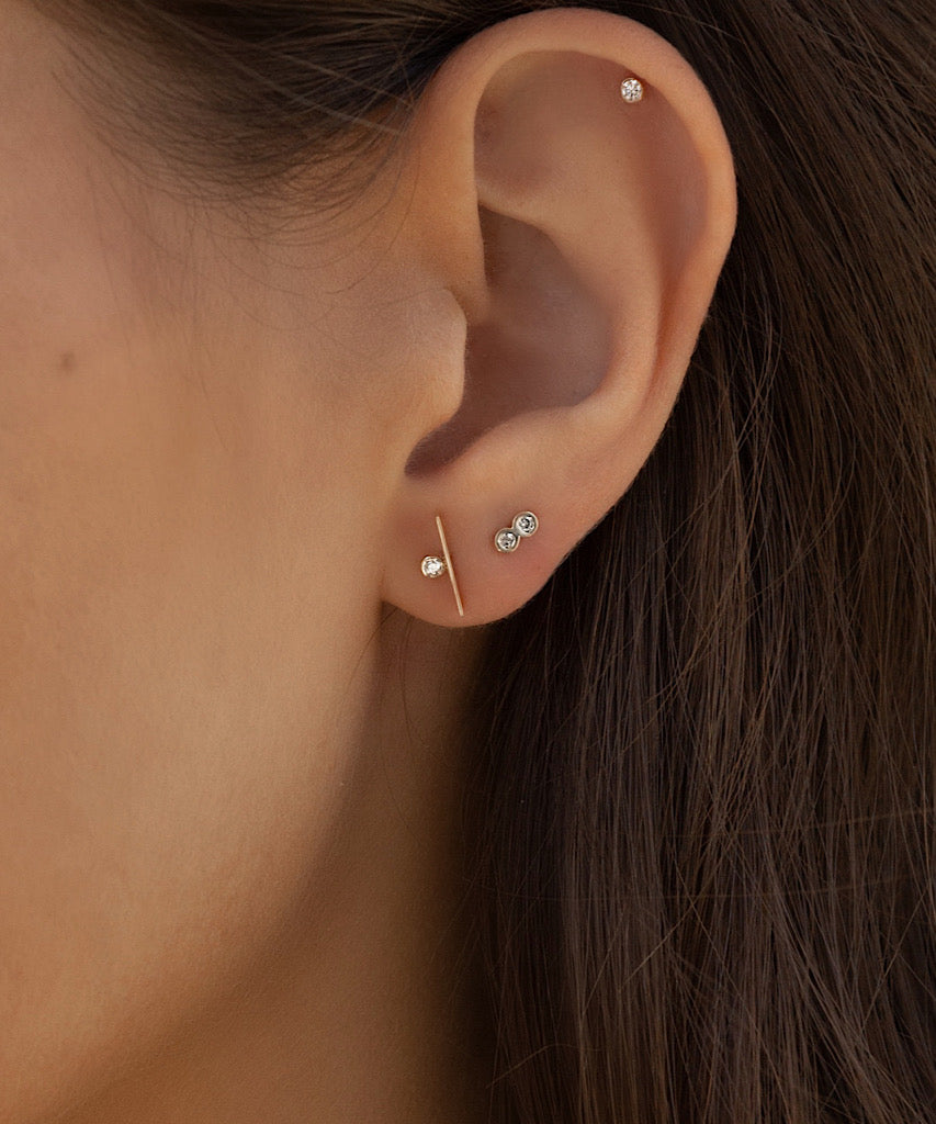 14K Diamond Line Stud