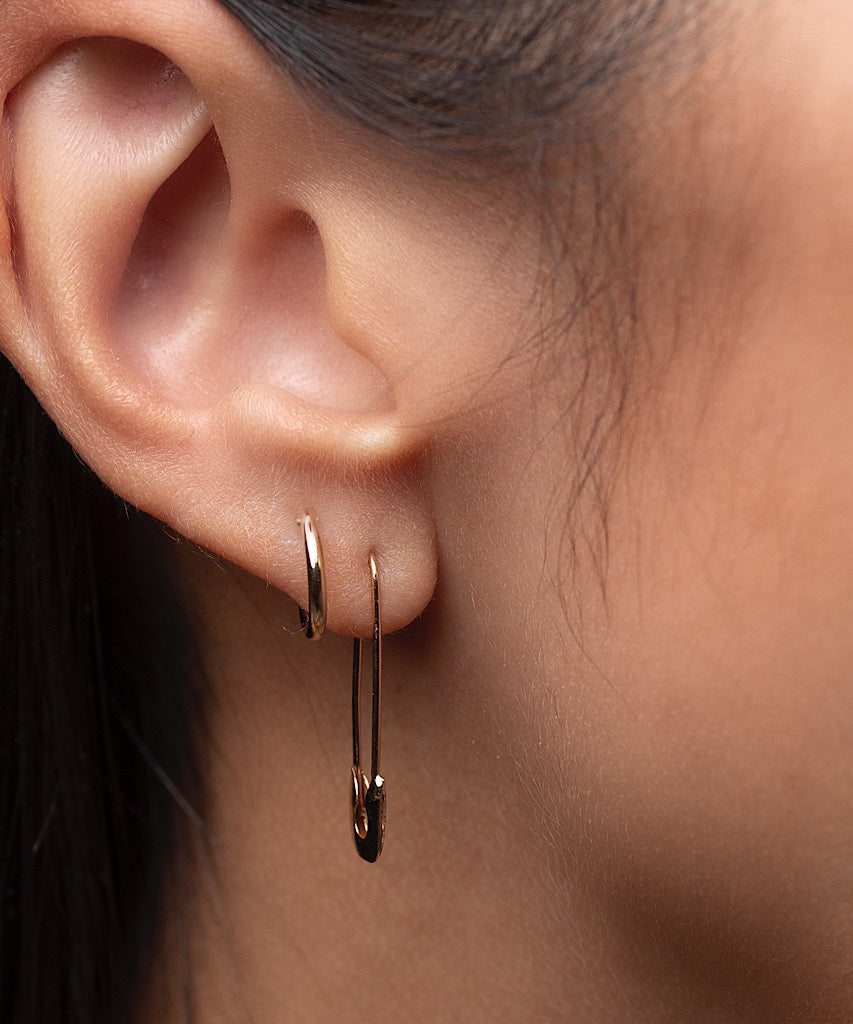 14K Mini Huggie Hoop