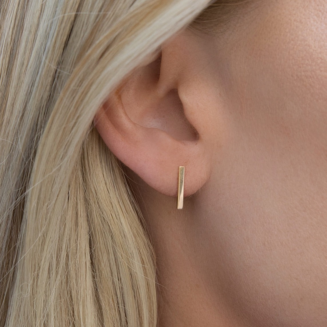 14K Long Bar Studs