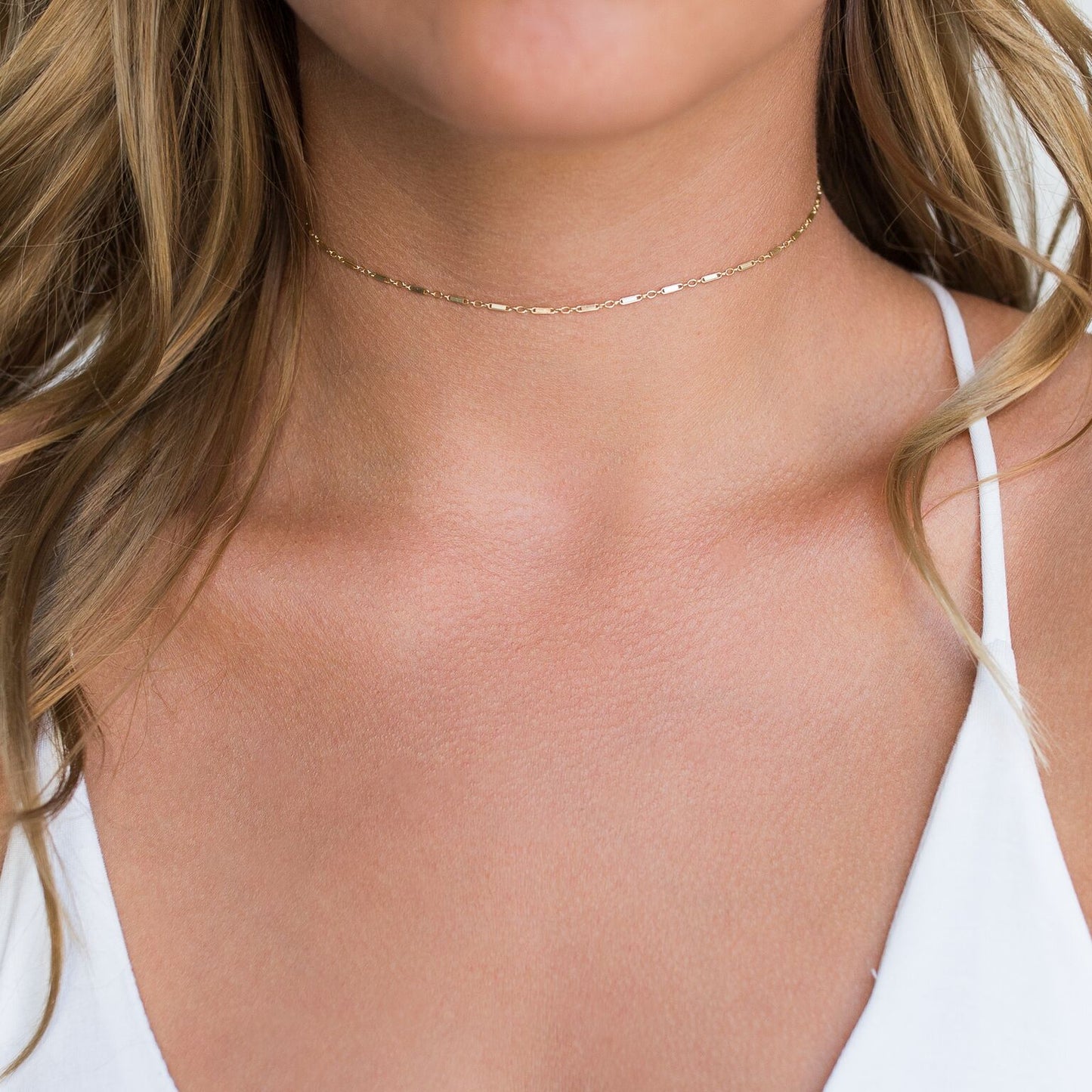 Minimal Bar Choker
