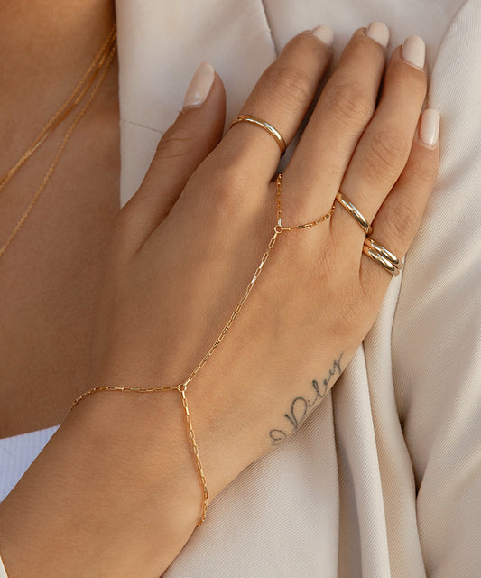 Olivia Hand Chain