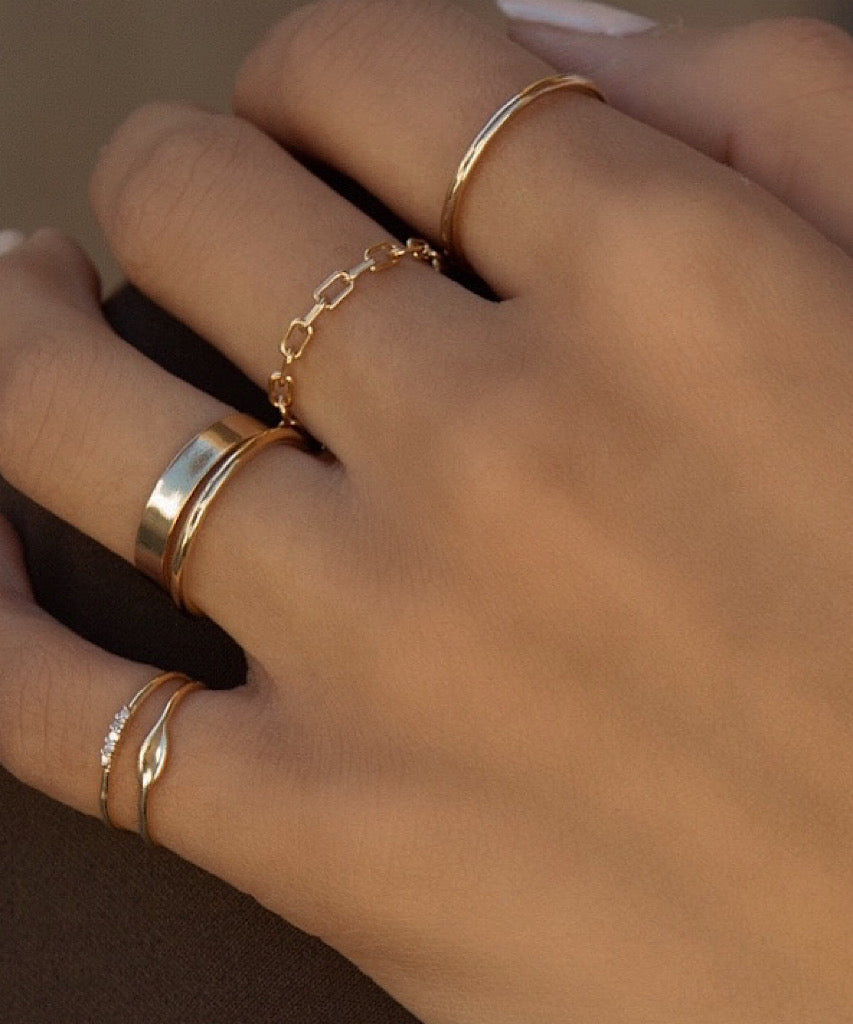 14K Diamond Tiny Pinky Ring