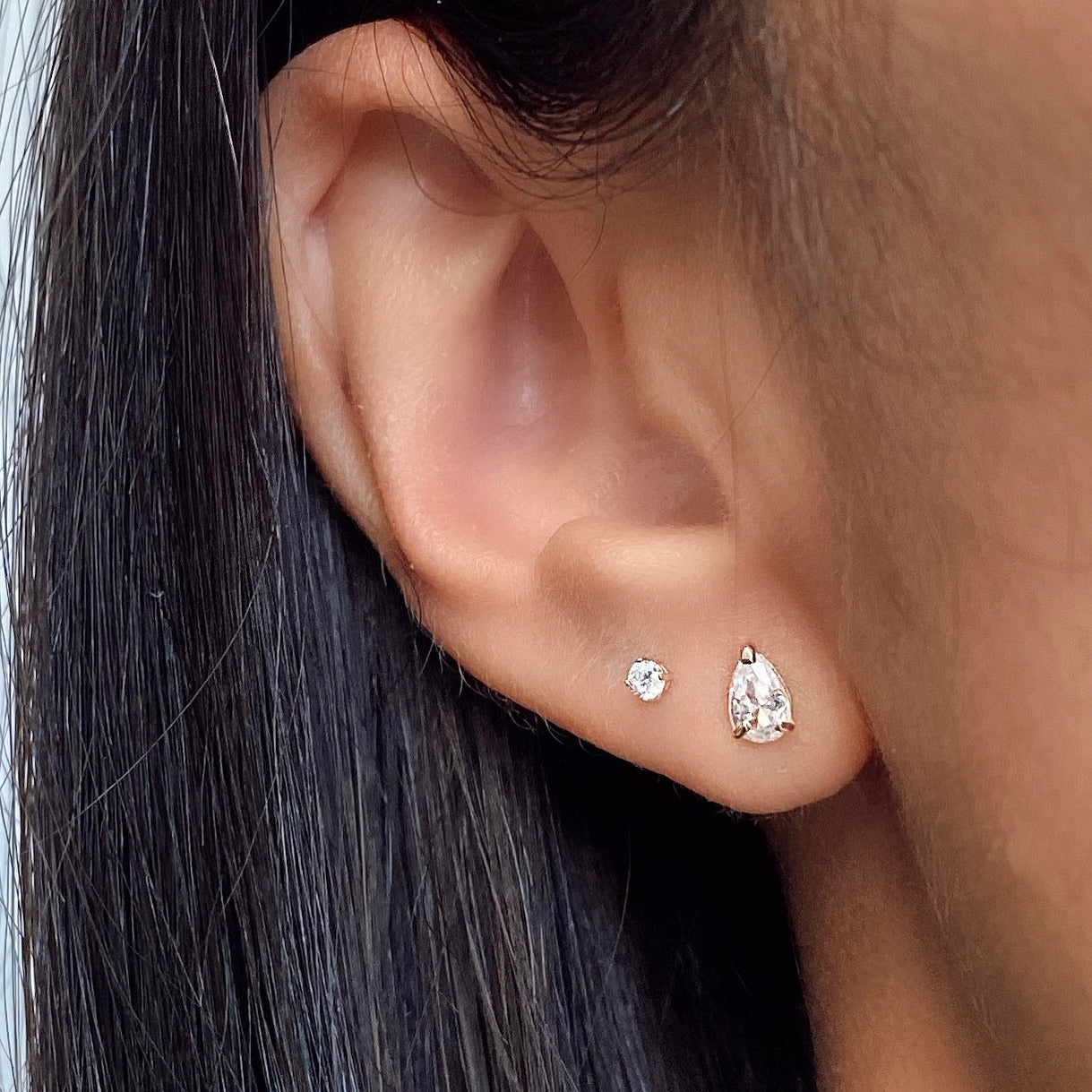 Solid 14K Gold Leona Stud Earrings